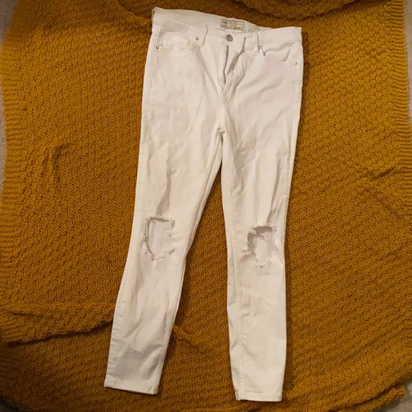 Free people Sz 30 New White Jeans - Picture 1 of 2